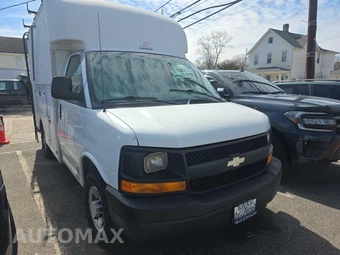 2008 Chevrolet Express 3500 Cutaway 1WT 8600 GVWR - miniatura 3