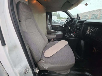 2008 Chevrolet Express 3500 Cutaway 1WT 9600 GVWR - miniatura 15