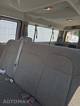 2008 Chevrolet Express 3500 Passenger Van 155.0" WB - miniatura 13