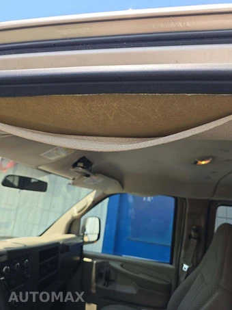 2008 Chevrolet Express 3500 Passenger Van 155.0" WB - miniatura 24