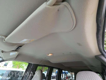 2008 Chevrolet Express 3500 Passenger Van 155.0" WB - miniatura 11