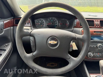 2008 Chevrolet Impala LT 1LT – miniatura 2