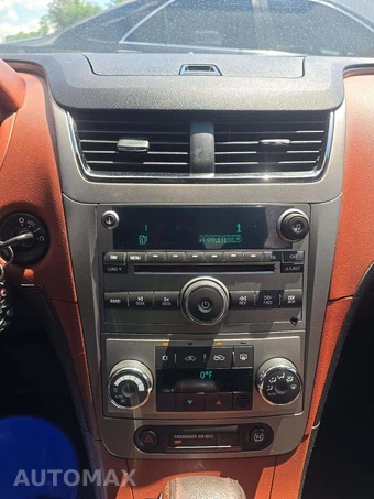 2008 Chevrolet Malibu LTZ 1LZ – miniatura 10