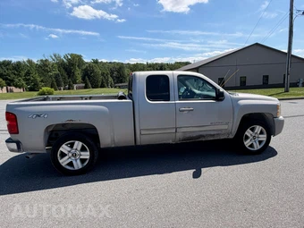 2008 Chevrolet Silverado 1500 LTZ Extended Cab Medium Bed 1LZ w/Rear Doors - miniatura 17