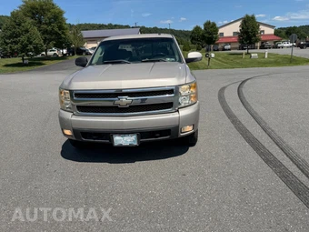 2008 Chevrolet Silverado 1500 LTZ Extended Cab Medium Bed 1LZ w/Rear Doors - miniatura 2