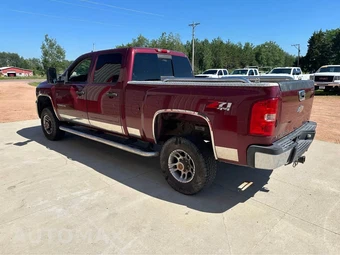 2008 Chevrolet Silverado 2500HD LT Crew Cab Medium Bed 1LT - miniatura 4