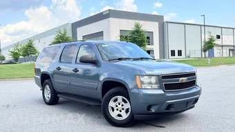 2008 Chevrolet Suburban 1500 LS 1LS - miniatura 2