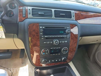 2008 Chevrolet Suburban 1500 LT 3LT - miniatura 10