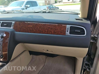 2008 Chevrolet Suburban 1500 LT 3LT - miniatura 20