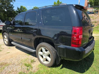 2008 Chevrolet Tahoe LT 1LT – miniatura 2