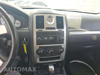 2008 Chrysler 300 Touring – miniatura 7