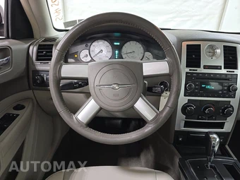 2008 Chrysler 300 Touring – miniatura 10