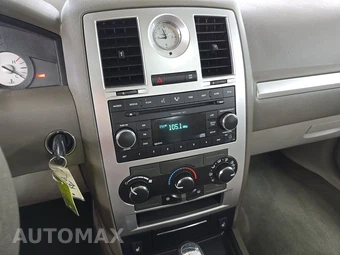 2008 Chrysler 300 Touring – miniatura 11