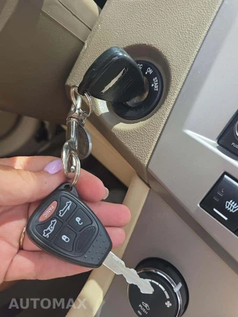 2008 Chrysler Sebring Limited Convertible – miniatura 8