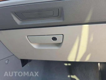 2008 Chrysler Town & Country Limited 121.2" WB - miniatura 20
