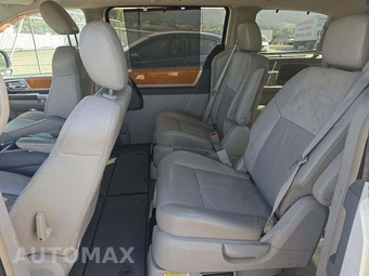 2008 Chrysler Town & Country Limited 121.2" WB - miniatura 13