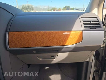 2008 Chrysler Town & Country Limited 121.2" WB - miniatura 20