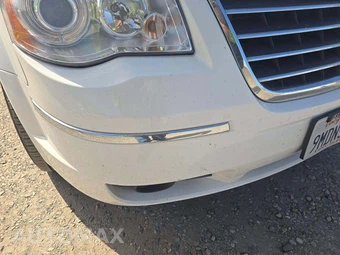 2008 Chrysler Town & Country Limited 121.2" WB - miniatura 22