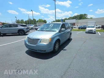 2008 Chrysler Town & Country Touring 121.2" WB — samochód z USA z aukcji Manheim, oferta Kup Teraz w AUTOMAX