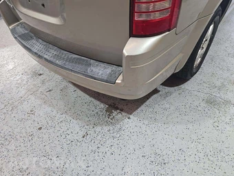 2008 Chrysler Town & Country Touring 121.2" WB – miniatura 27