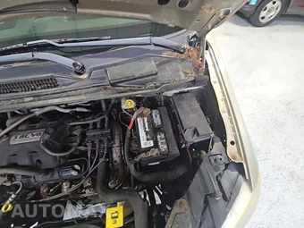 2008 Chrysler Town & Country Touring 121.2" WB – miniatura 30