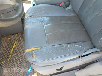 2008 Chrysler Town & Country Touring 121.2" WB – miniatura 21