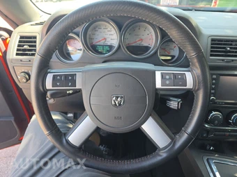2008 Dodge Challenger SRT8 - miniatura 10
