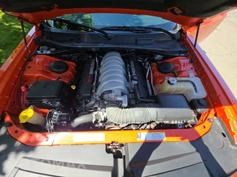 2008 Dodge Challenger SRT8 - miniatura 15