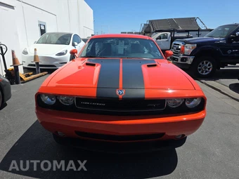 2008 Dodge Challenger SRT8 - miniatura 2