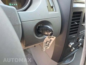 2008 Dodge Grand Caravan SE Minivan 121.2" WB – miniatura 8