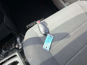 2008 Dodge Grand Caravan SE Minivan 121.2" WB – miniatura 8