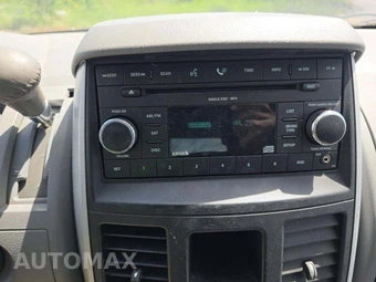2008 Dodge Grand Caravan SXT Minivan 121.2" WB – miniatura 10