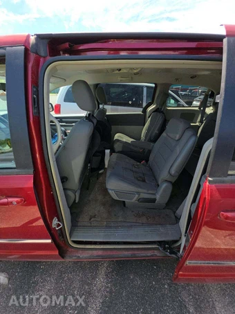 2008 Dodge Grand Caravan SXT Minivan 121.2" WB – miniatura 13