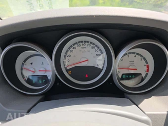 2008 Dodge Grand Caravan SXT Minivan 121.2" WB – miniatura 9