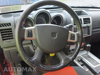 2008 Dodge Nitro R/T – miniatura 10