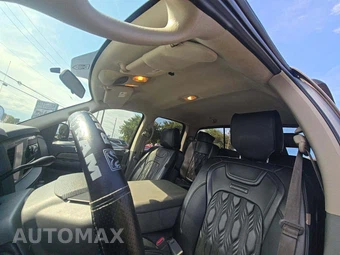 2008 Dodge Ram 1500 SLT Crew Cab Medium Bed – miniatura 8