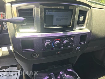 2008 Dodge Ram 1500 SLT Crew Cab Medium Bed – miniatura 11