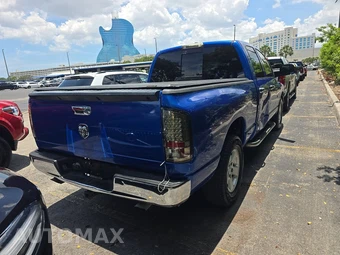 2008 Dodge Ram 1500 SLT Crew Cab Medium Bed – miniatura 4