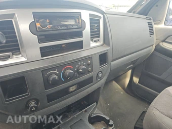 2008 Dodge Ram 1500 SLT Crew Cab Medium Bed - miniatura 11