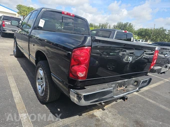 2008 Dodge Ram 1500 SLT Crew Cab Medium Bed - miniatura 6