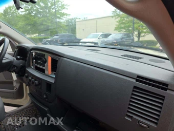 2008 Dodge Ram 1500 SLT Crew Cab Medium Bed - miniatura 19