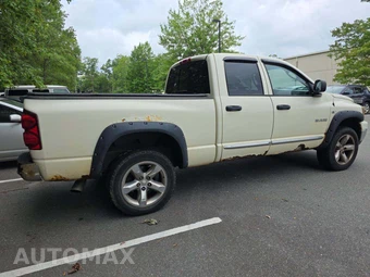 2008 Dodge Ram 1500 SLT Crew Cab Medium Bed - miniatura 4