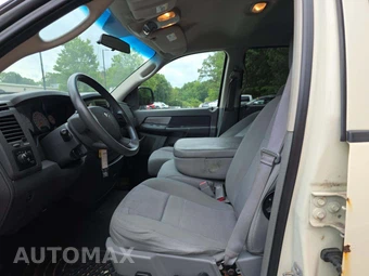2008 Dodge Ram 1500 SLT Crew Cab Medium Bed - miniatura 6