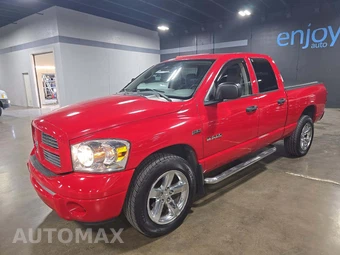 2008 Dodge Ram 1500 SLT Crew Cab Medium Bed