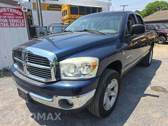 2008 Dodge Ram 1500 SLT Crew Cab Medium Bed