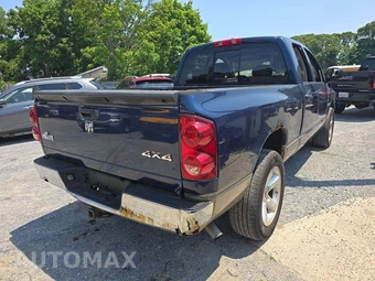 2008 Dodge Ram 1500 SLT Crew Cab Medium Bed – miniatura 3
