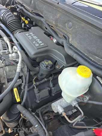 2008 Dodge Ram 1500 SLT Crew Cab Medium Bed – miniatura 33