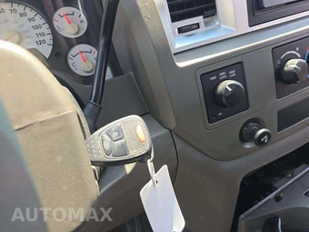 2008 Dodge Ram 1500 SLT Crew Cab Medium Bed – miniatura 8