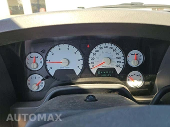 2008 Dodge Ram 1500 SLT Crew Cab Medium Bed – miniatura 9