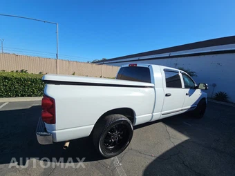 2008 Dodge Ram 1500 SLT Extended Crew Cab Medium Bed – miniatura 4